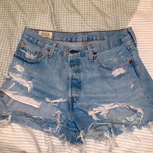 Levi’s 501 Jean Shorts (Distressed)